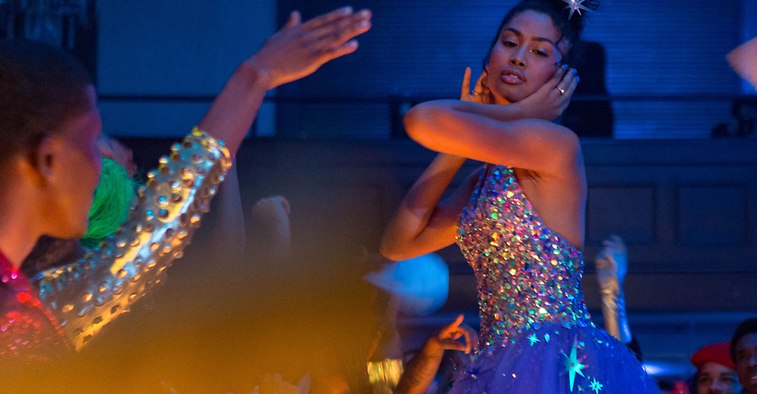 ΟΤΑΝ ΧΟΡΕΥΑΜΕ