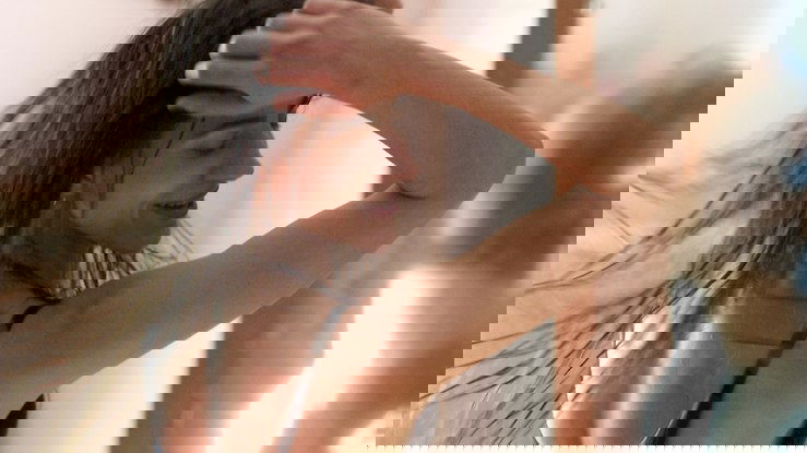 Πίσω από τις Θημωνιές